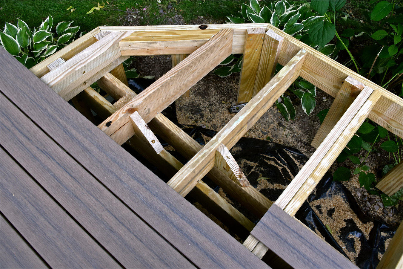 Trex deck installation in Findlay, OH